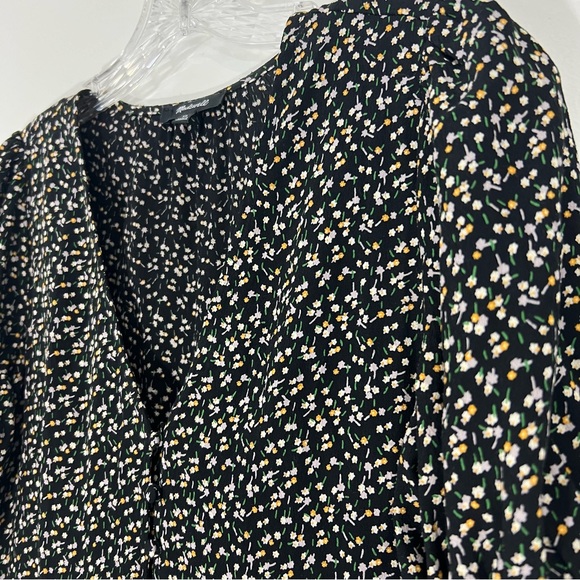 Madewell Courtyard Ruffle Hem Top in Playground Posies Size XS - Picture 5 of 10